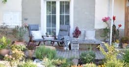 Den richtigen Boden für die Terrasse und die Gartenmöbel